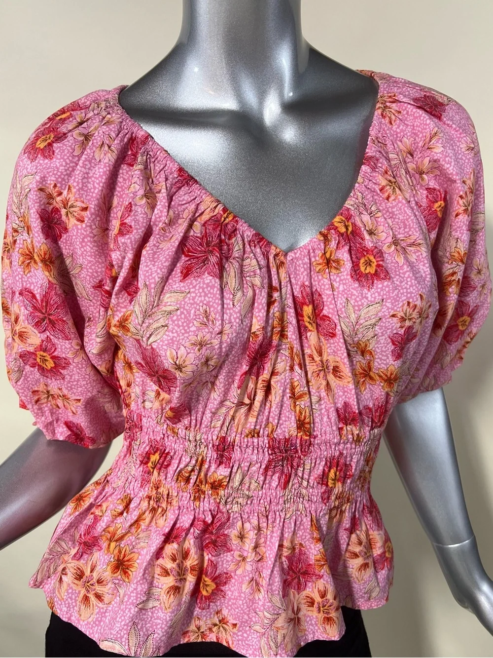 LOFT Pink Floral Puff Sleeve V Neck Blouse Smocked Waist Feminine SMALL PETITE